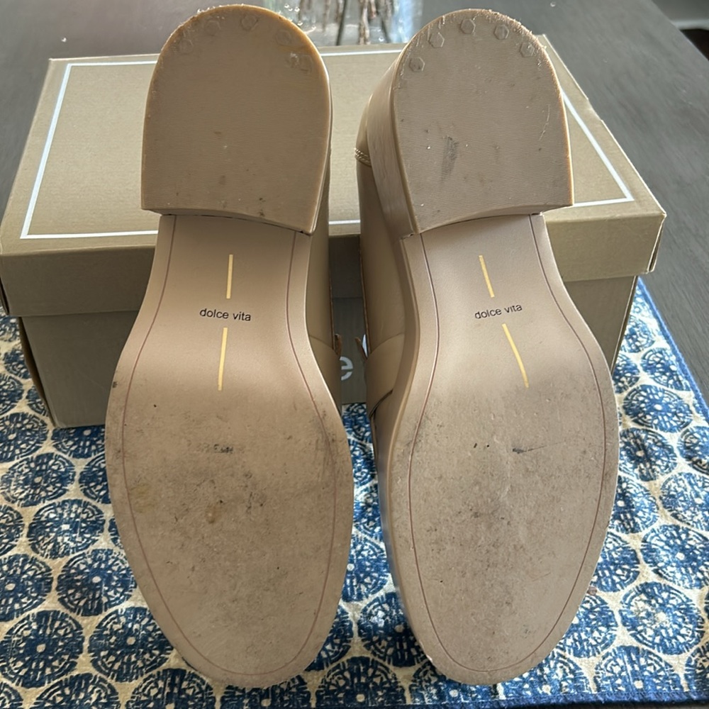 Dolce Vita Yonder Loafers - Picture 8 of 9